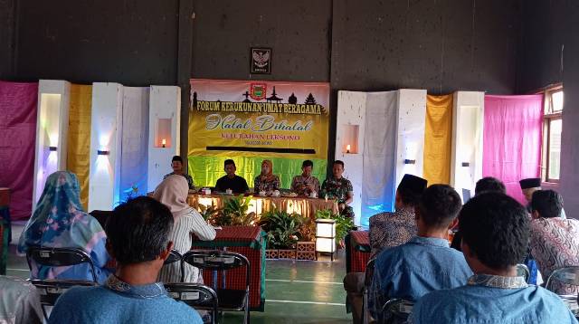 camat-leksono-menghadiri-kegiatan-forum-kerukunan-umat-beragama-fkub-dan-halal-bi-halal-kelurahan-leksono